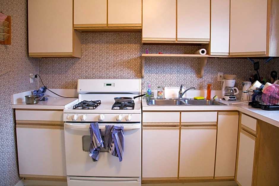 Hamtramck Hostel