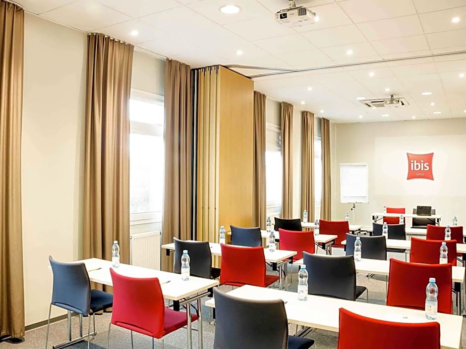 Ibis Warszawa Ostrobramska