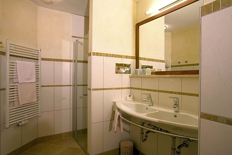 Garten - Hotel Sallerhof