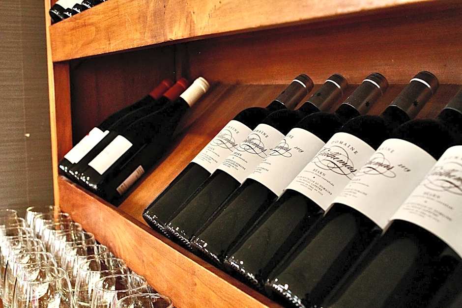 Logis Hôtel le Commerce