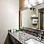Econo Lodge Inn & Suites Norton - Wise South