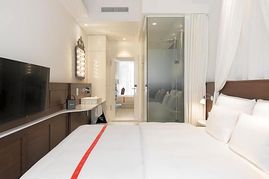 Ruby Rosi Hotel Munich