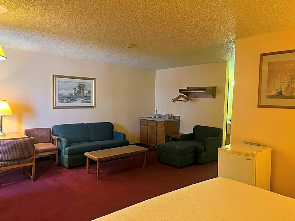 Motel 6 Deming, NM