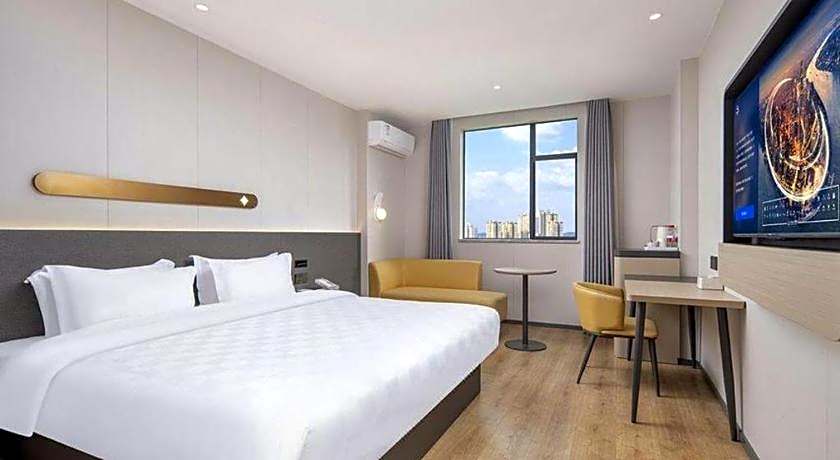 Jinjiang Inn Zhuhai Xiangzhou Qinglv Middle Road Theater