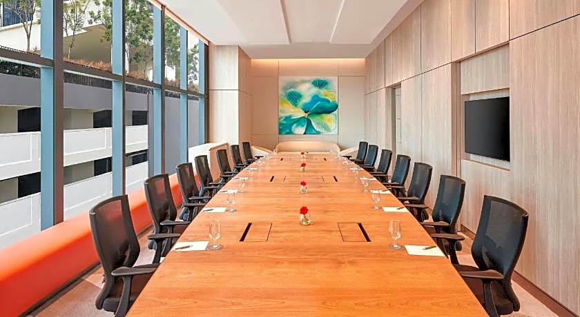 Courtyard by Marriott Setia Alam