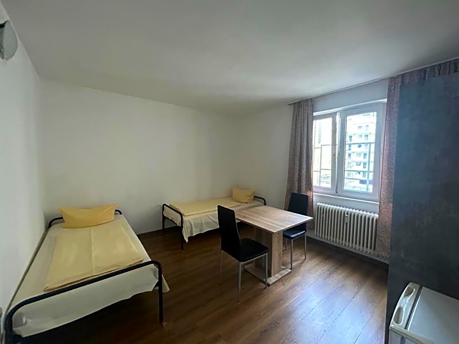 HOSTEL Bahnhof