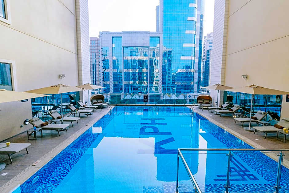 Khalidia Palace Hotel Dubai by Mourouj Gloria