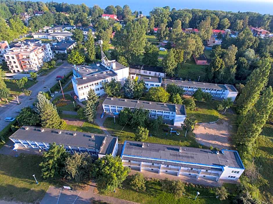 Ośrodek Wczasowy HELIOS