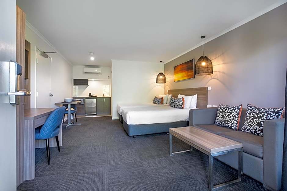 Nightelier Doncaster