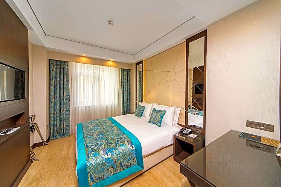 Mukarnas Taksim Hotel