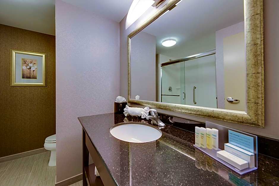 Hampton Inn By Hilton & Suites Philadelphia/Bensalem