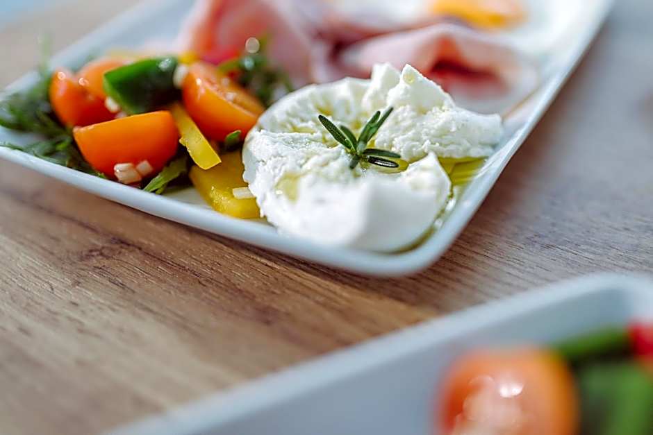 Blue Pearl Elite Apartments