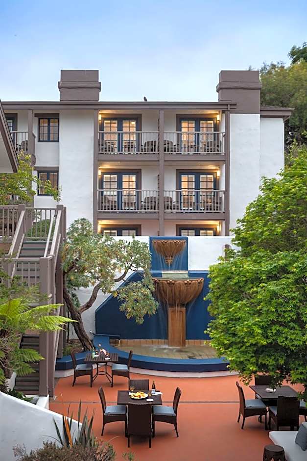Hotel Pacific