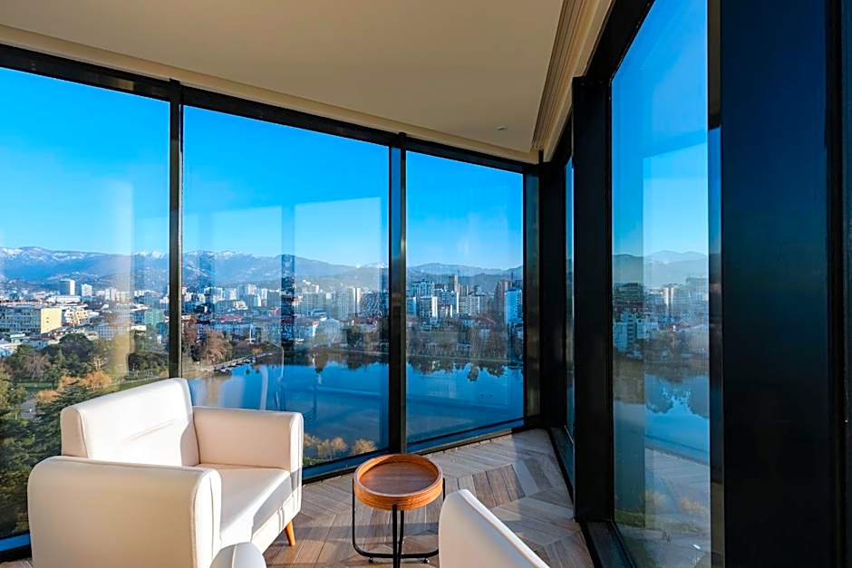 MiraMar Luxury Residences