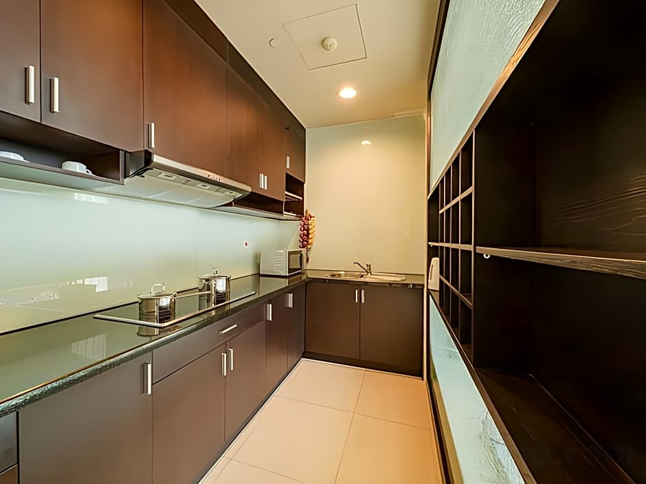 Mayfair Suites Serviced Apartment