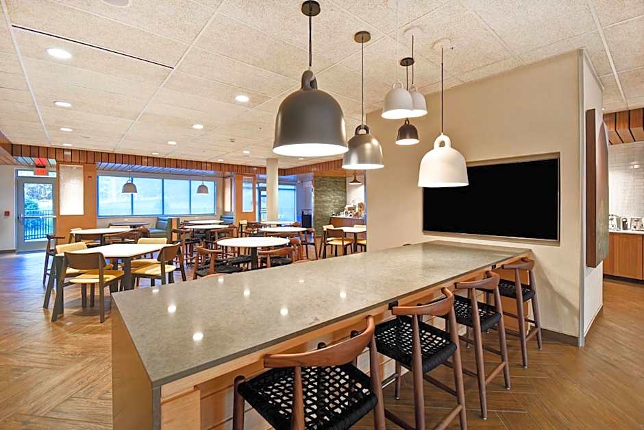 Fairfield Inn & Suites by Marriott Plymouth