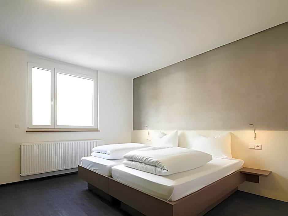a2 HOTELS Plochingen