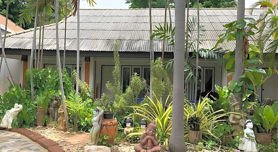 Sam's House Guesthouse