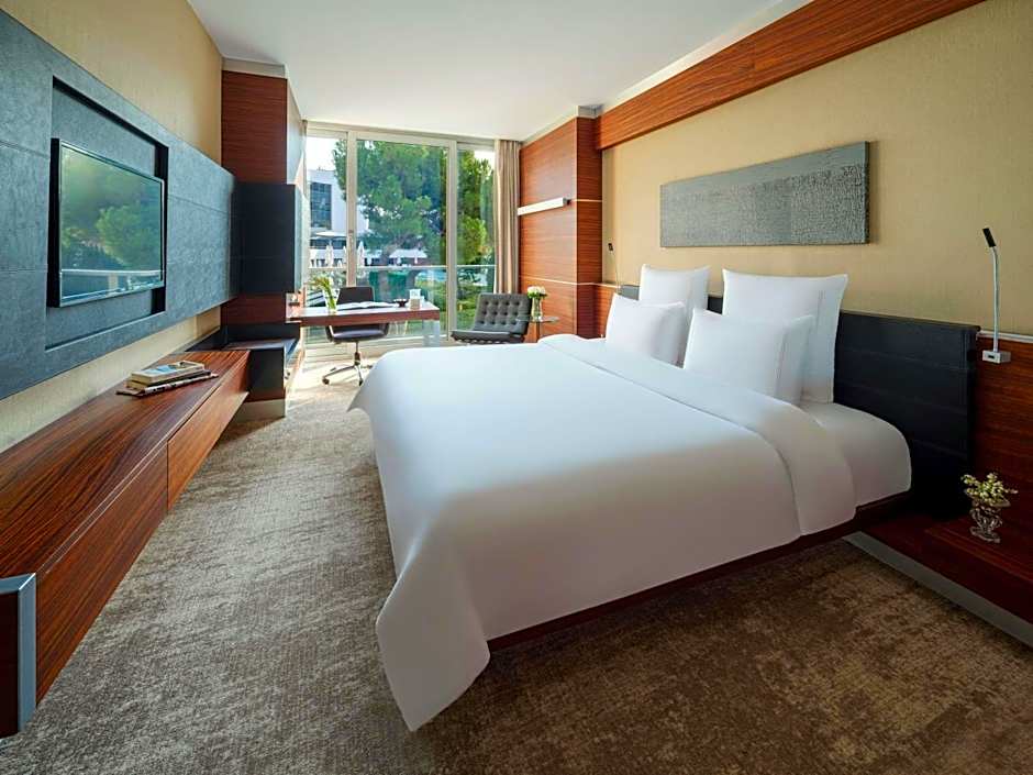Swissotel Buyuk Efes Izmir