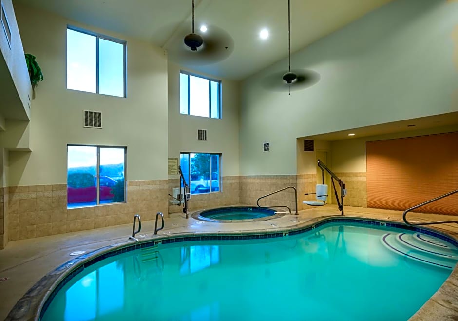 Holiday Inn Express Hotel & Suites Carson City By IHG
