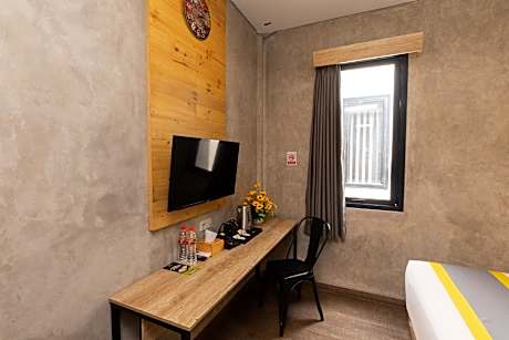 Deluxe View King Room
