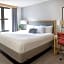 Hotel Saint Clair - Magnificent Mile