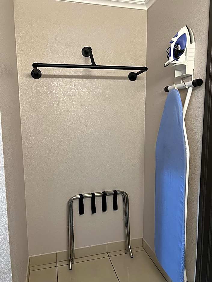 Studio 6 Suites Mesa AZ Near Downtown & Sloan Park