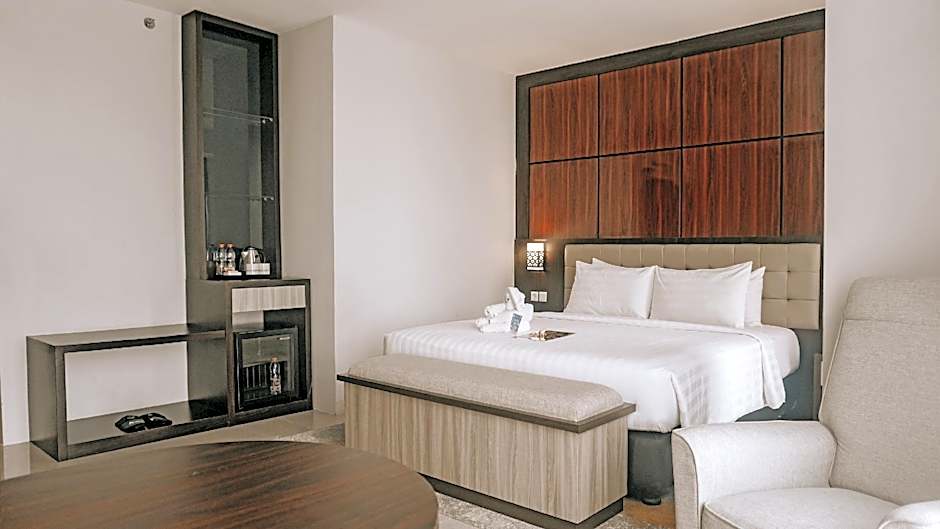 Photo 1 of 5 of Junior Suite