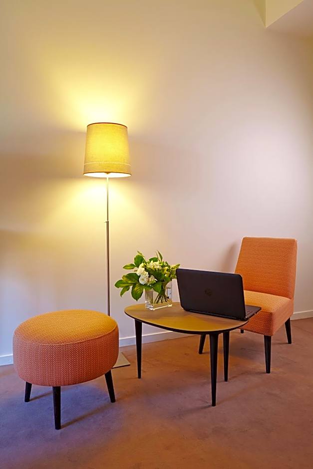 Hôtel Les Herbes Folles