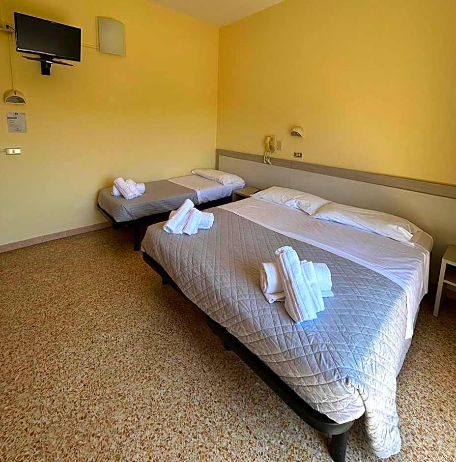 Hotel Ines