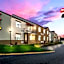 Red Roof PLUS+ & Suites Knoxville West-Cedar Bluff