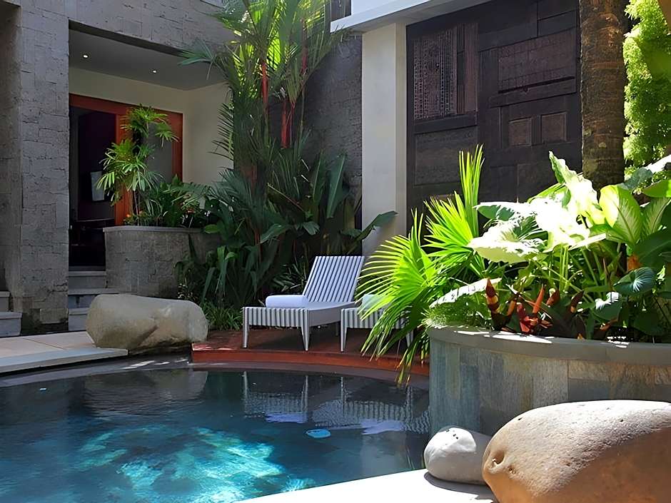 Akana Boutique Hotel