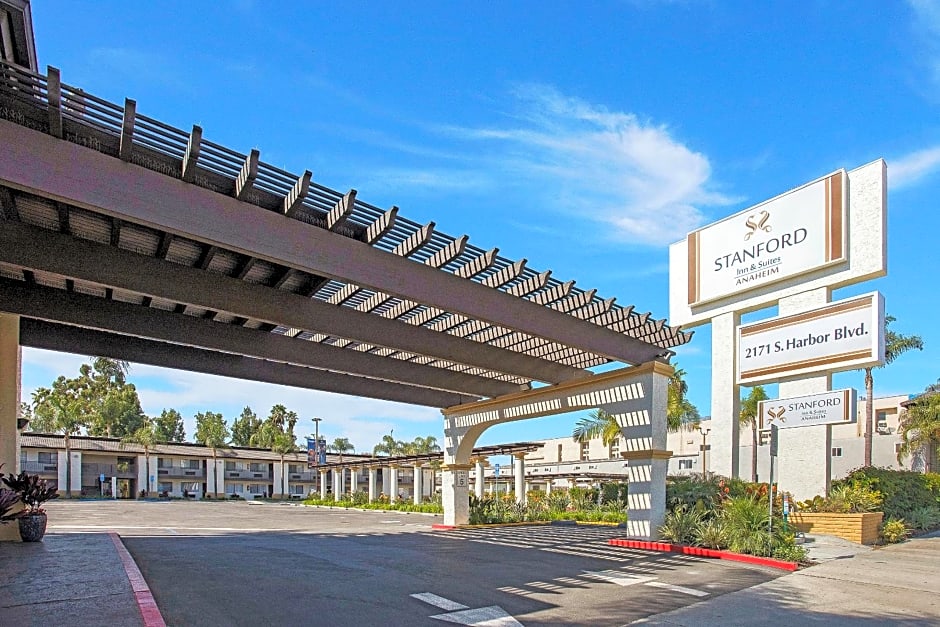 Stanford Inn And Suites Anaheim