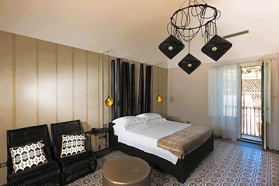 Palazzo Conti Camere & Suites