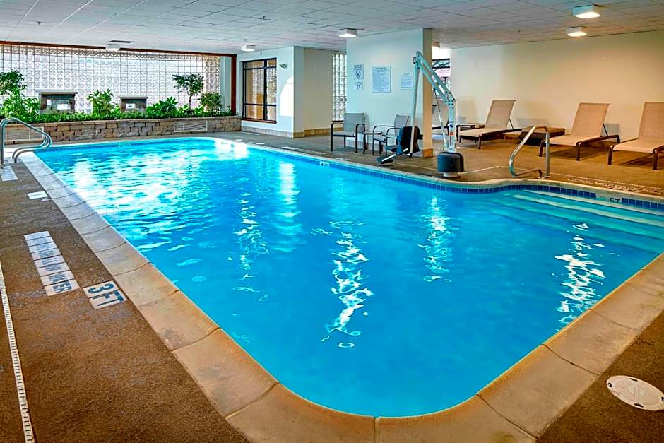 Courtyard by Marriott State College