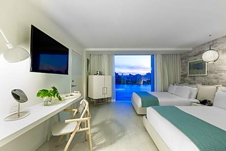 Two Queen Beds Premium