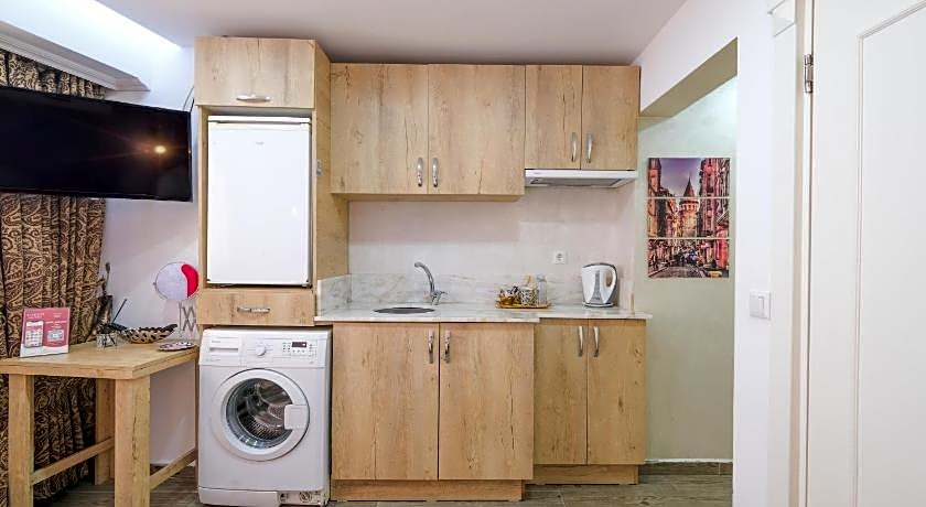 Loren Hotel & Suites