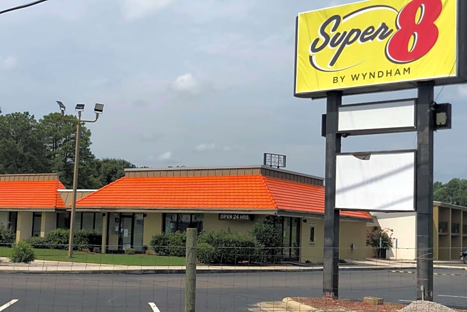 Super 8 by Wyndham Battleboro/Rocky Mount