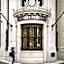 John Hand Club Hotel