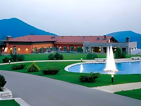 Phi Hotel Piajo