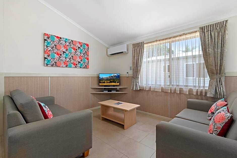 Ashmore Palms Holiday Village