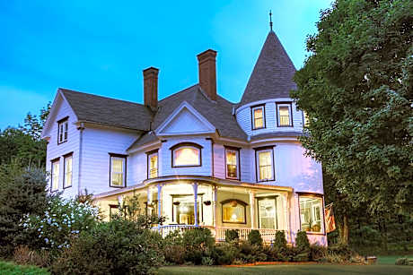 Glynn House Inn