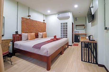 Standard Double Room with Pool View