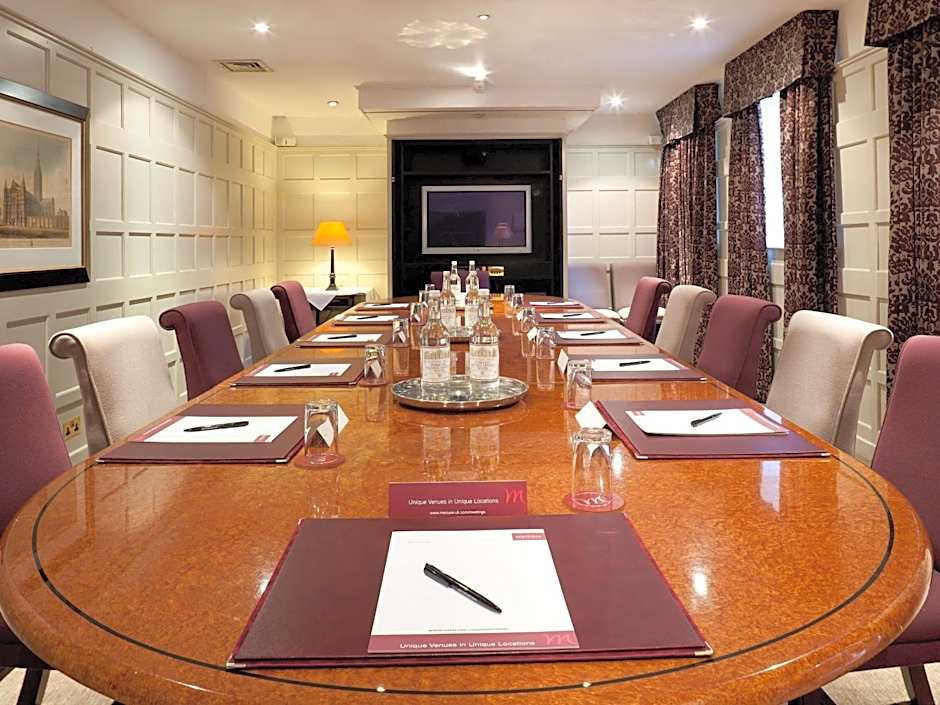 Mercure Salisbury White Hart Hotel