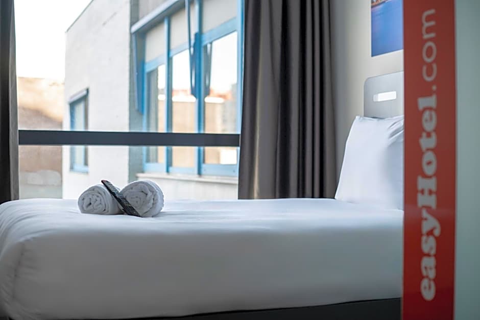 easyHotel Rotterdam City Centre