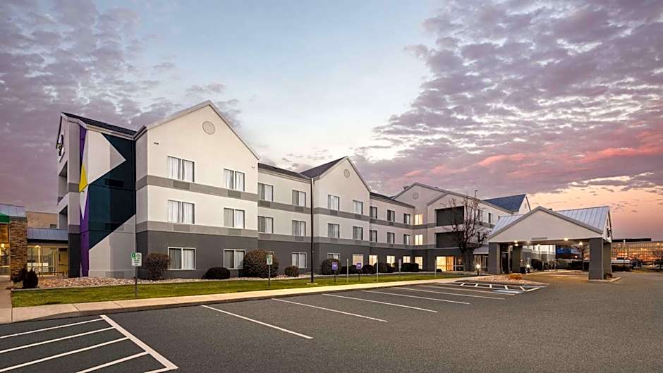 Spark by Hilton Salt Lake City Airport