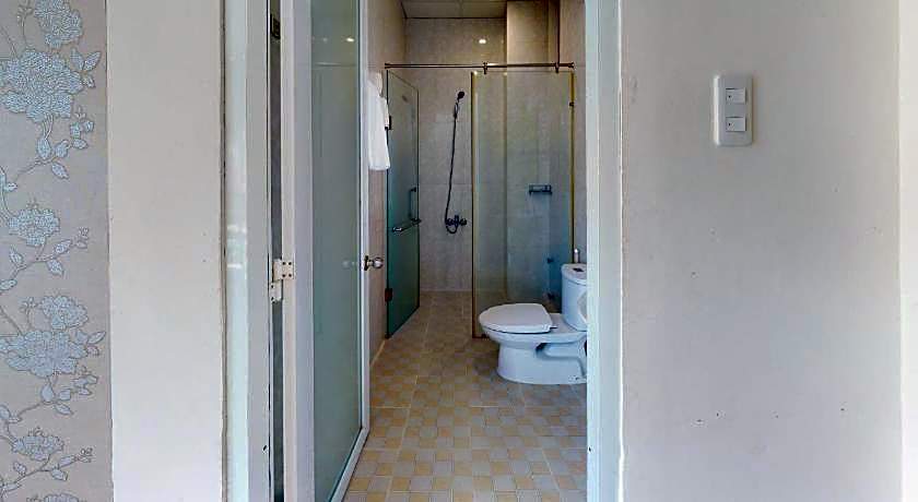 Lotus Apartment Hotel