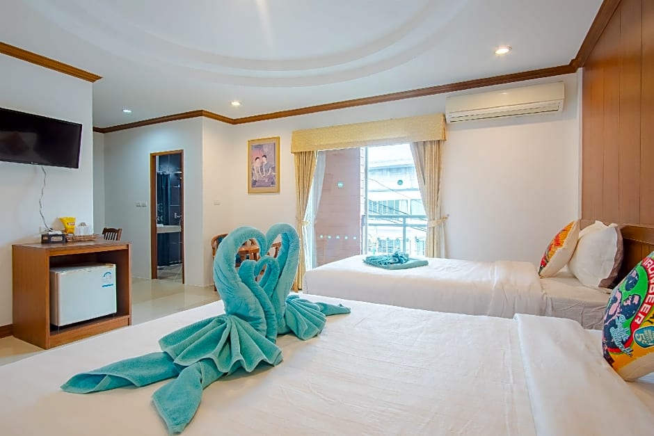 Pipikuku Hotel & Restaurant