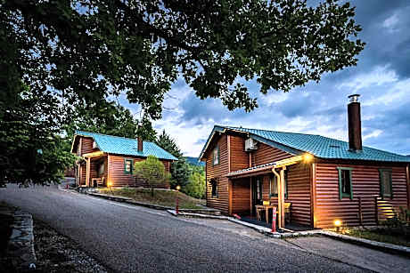 Chalet Likouresi Village