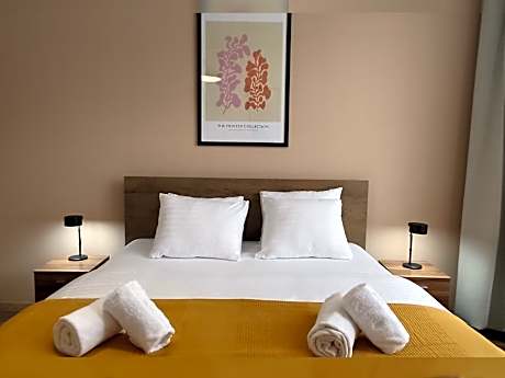 Corvin Center Suites